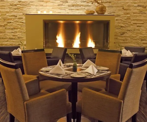 H4 Alexanderplatz Отель Берлин