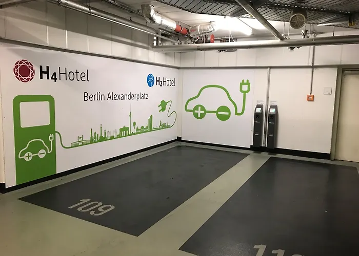 H4 Alexanderplatz 4* Берлин