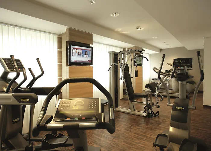 H4 Alexanderplatz 4* Berlin