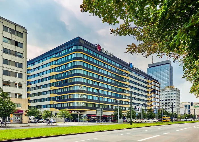 H4 Alexanderplatz Hotel 4*