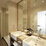 H4 アレクサンダープラッツ