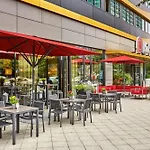 ホテル H4 アレクサンダープラッツ 4*