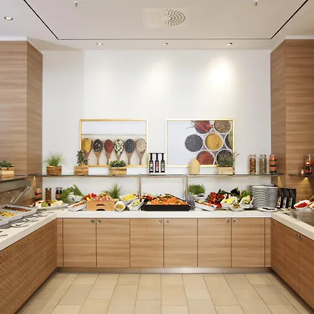 H4 Alexanderplatz Hotel