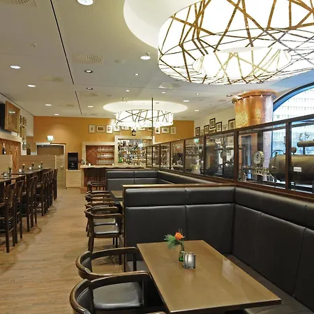 H4 Alexanderplatz Hotel
