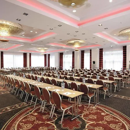 H4 Alexanderplatz 4* Berlín