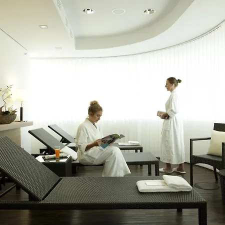 H4 Alexanderplatz 4*