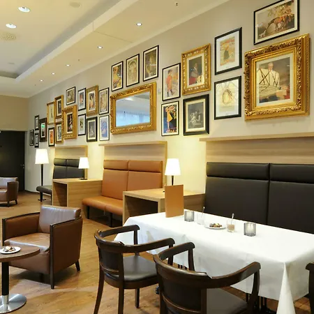 Hotel H4 Alexanderplatz Berlín