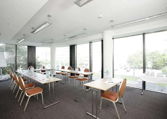 H4 Alexanderplatz 4*