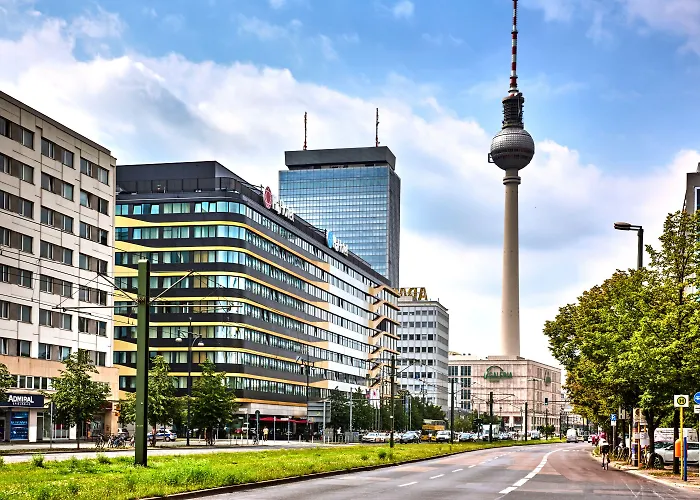 Hotell H4 Alexanderplatz 4*