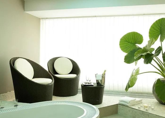 H4 Alexanderplatz Hotell Berlin