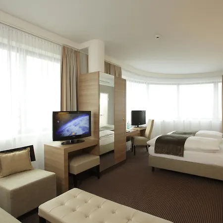 Hotel H4 Alexanderplatz Berlín