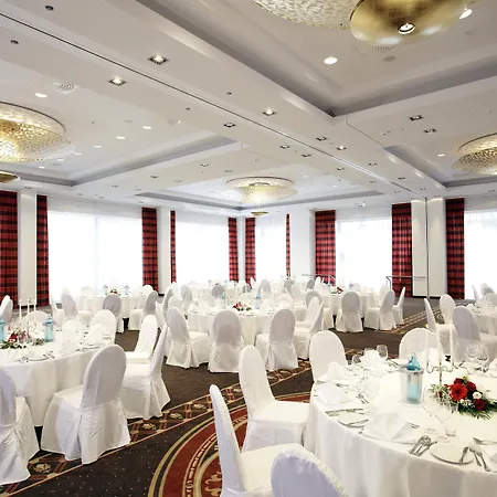 H4 Alexanderplatz 4* Berlino