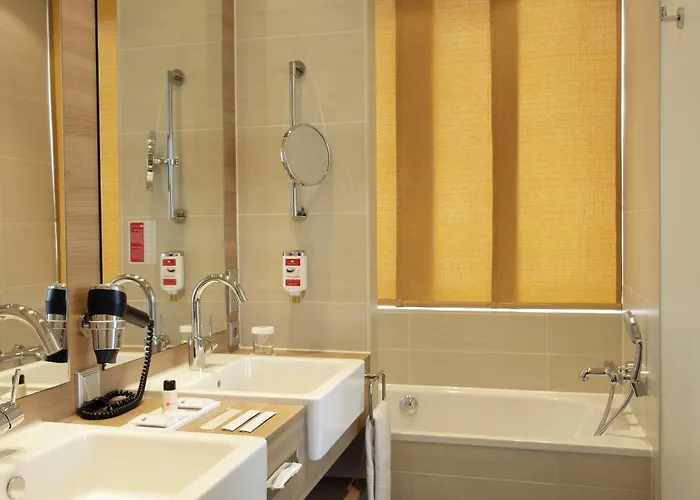 柏林亚历山大广场h4酒店 4* 柏林